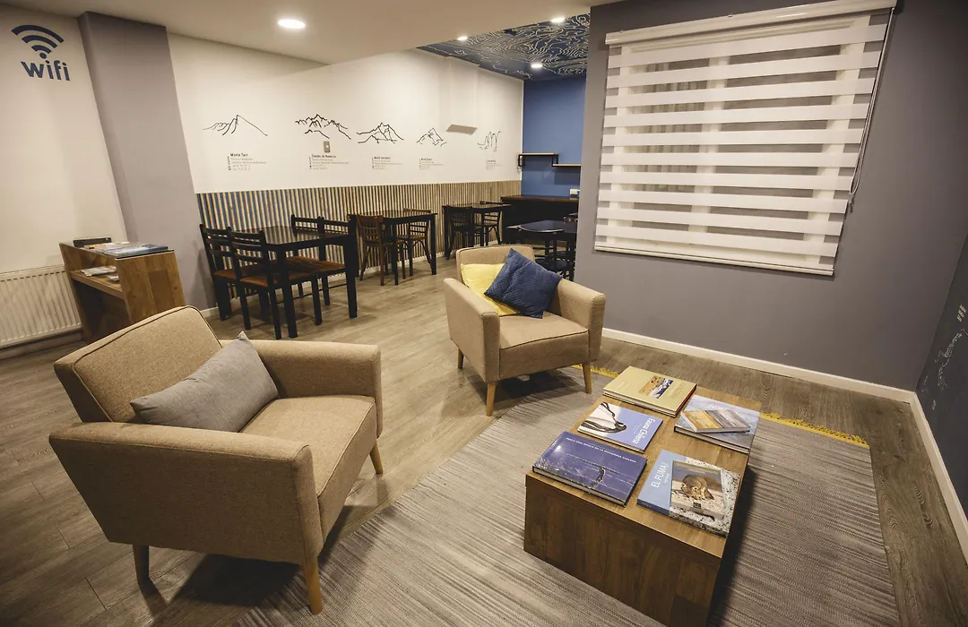 Hostal Ventisqueros-1